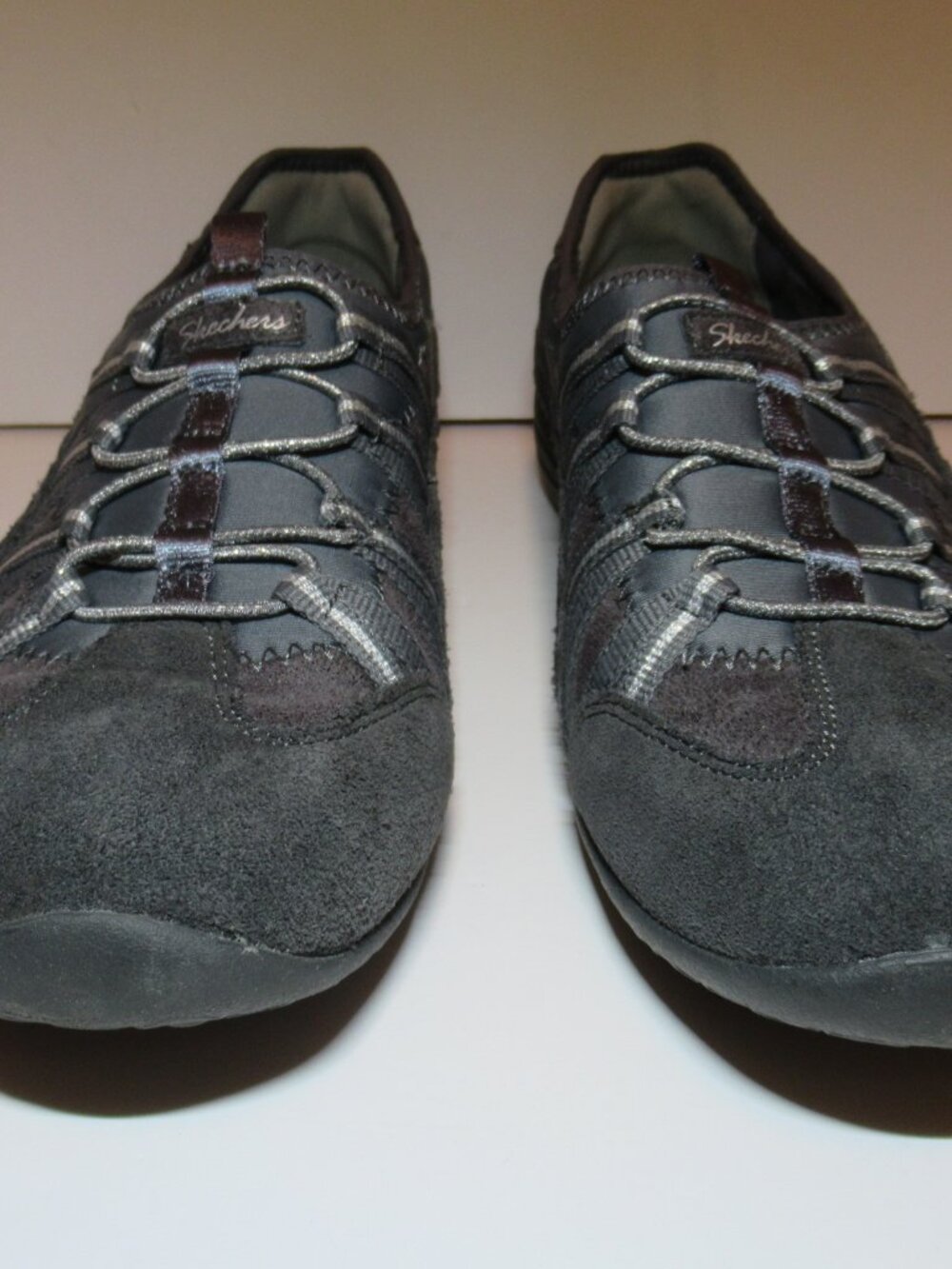 New Skechers Unity Beaming Womens 9.5 Gray Suede/Leather Slip On Sneakers 23151 - Picture 6 of 15
